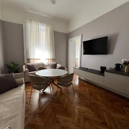 Maison d'hôtes Cavour 4*