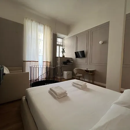 Konukevi Cavour Torino